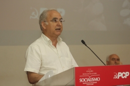 Manuel Rodrigues - A Revolução de Outubro, marco maior no processo milenar de emancipação